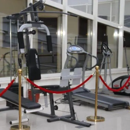 Leonardo 4* Škalngur