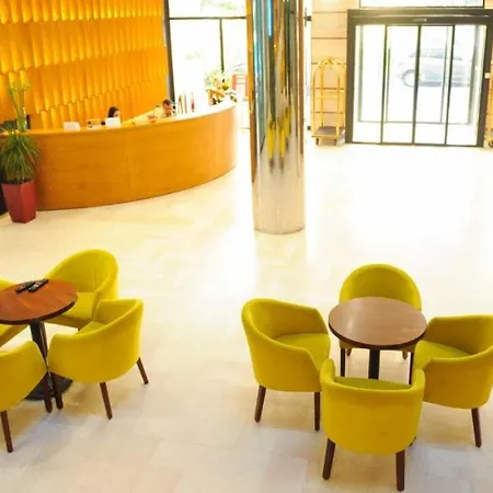 Hotel Leonardo