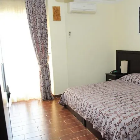 Hotel Leonardo