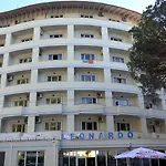 Leonardo Hotel Shkallnur