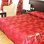 Hotel Leonardo 4*