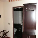 Hotel Leonardo
