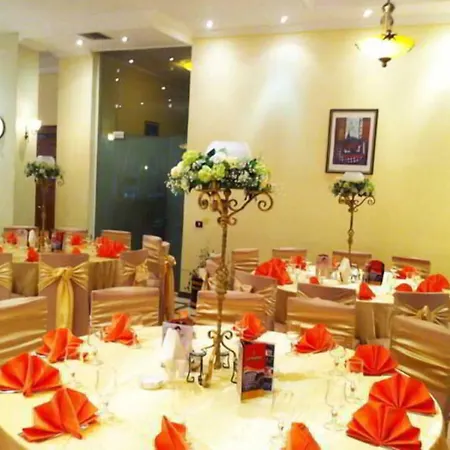 Leonardo 4* Shkallnur