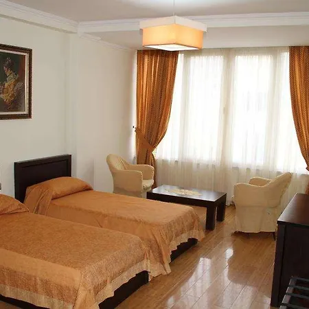 Leonardo 4* Škalngur