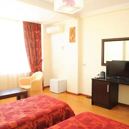 Leonardo Hotel 4*
