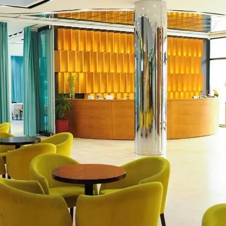 Leonardo 4* Škalngur