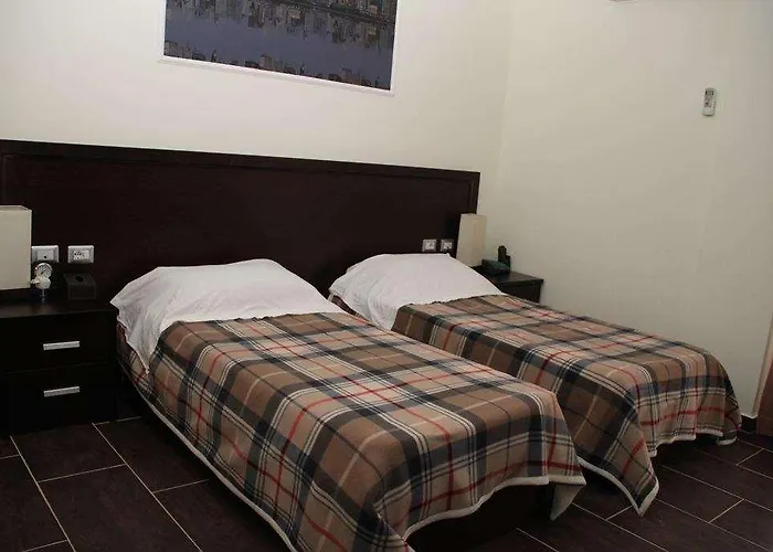 Leonardo Hotel Shkallnur