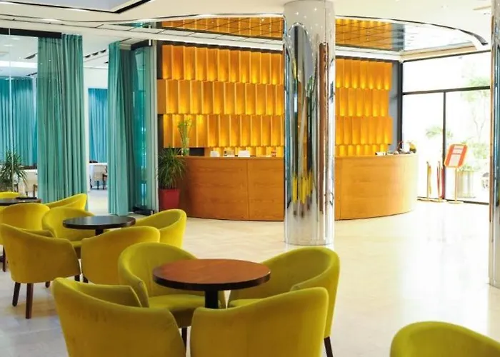 Leonardo 4* Shkallnur